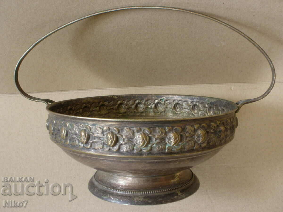 Old metal basket (fruit bowl, candy bowl).