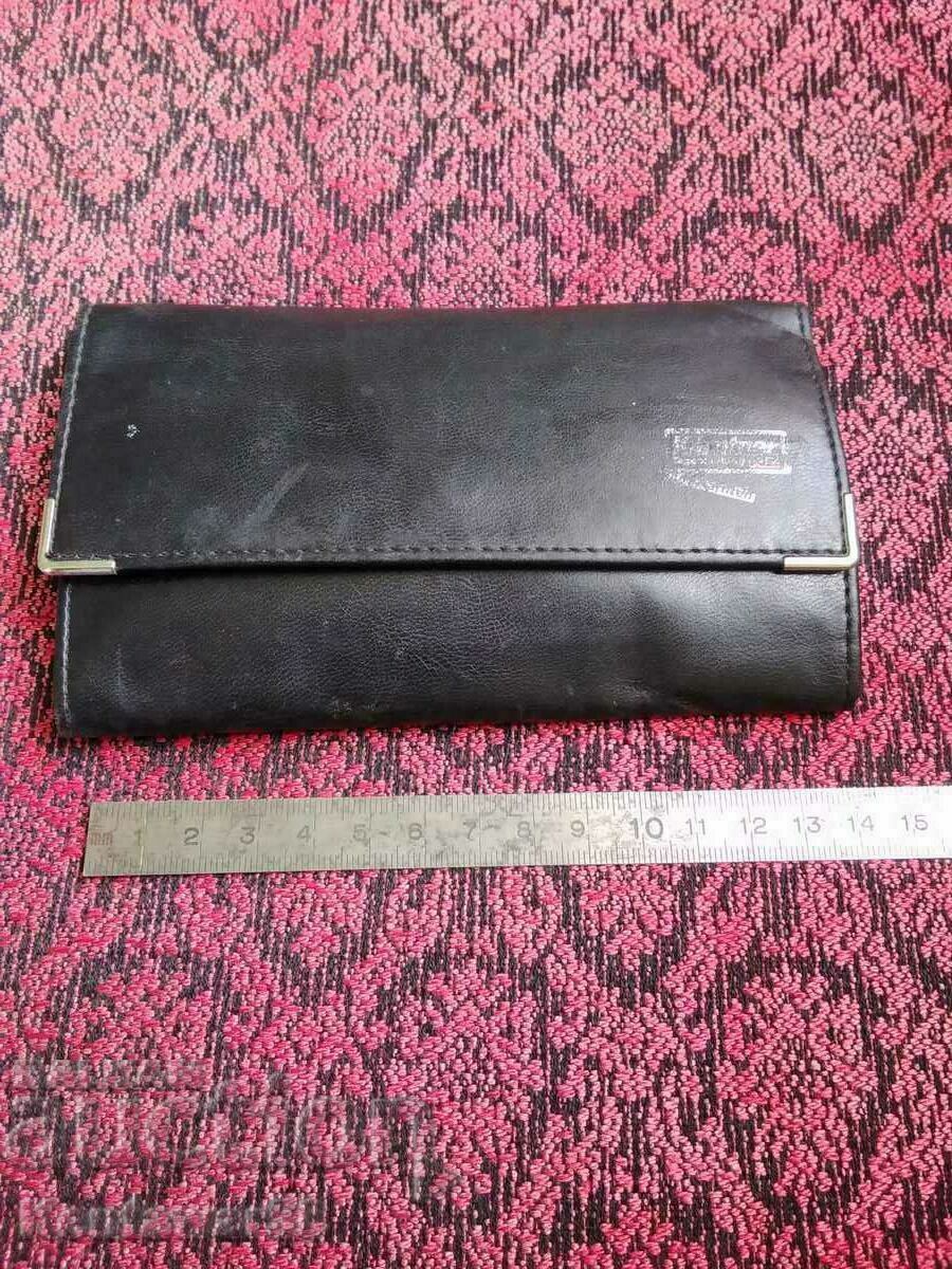 Auction  Women's set.