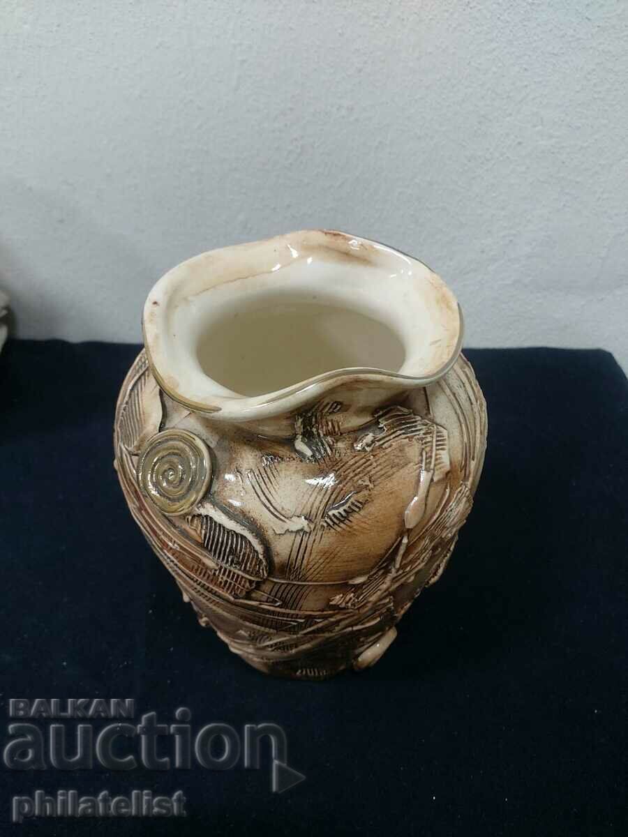 Vase, height - 21 cm with price 34.00 BGN | € 17.38 Vase, height - 21 cm with price 34.00 BGN | € 17.38