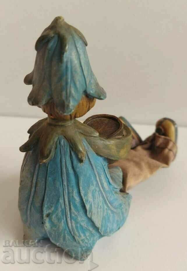 SOUVENIR CERAMIC FIGURINE with price 7.00 BGN | € 3.58 SOUVENIR CERAMIC FIGURINE with price 7.00 BGN | € 3.58