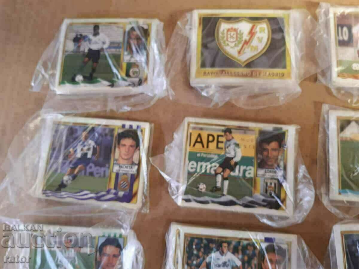 Stickers Champions League 1995 - 96 - 129 pieces with price 25.00 BGN | € 12.78 Stickers Champions League 1995 - 96 - 129 pieces with price 25.00 BGN | € 12.78