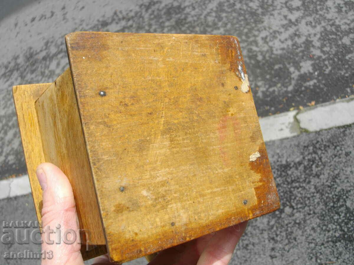 OLD MILL PEUGEOT FRERES S.G.D.G. BREVETE DEPOSIT - 7