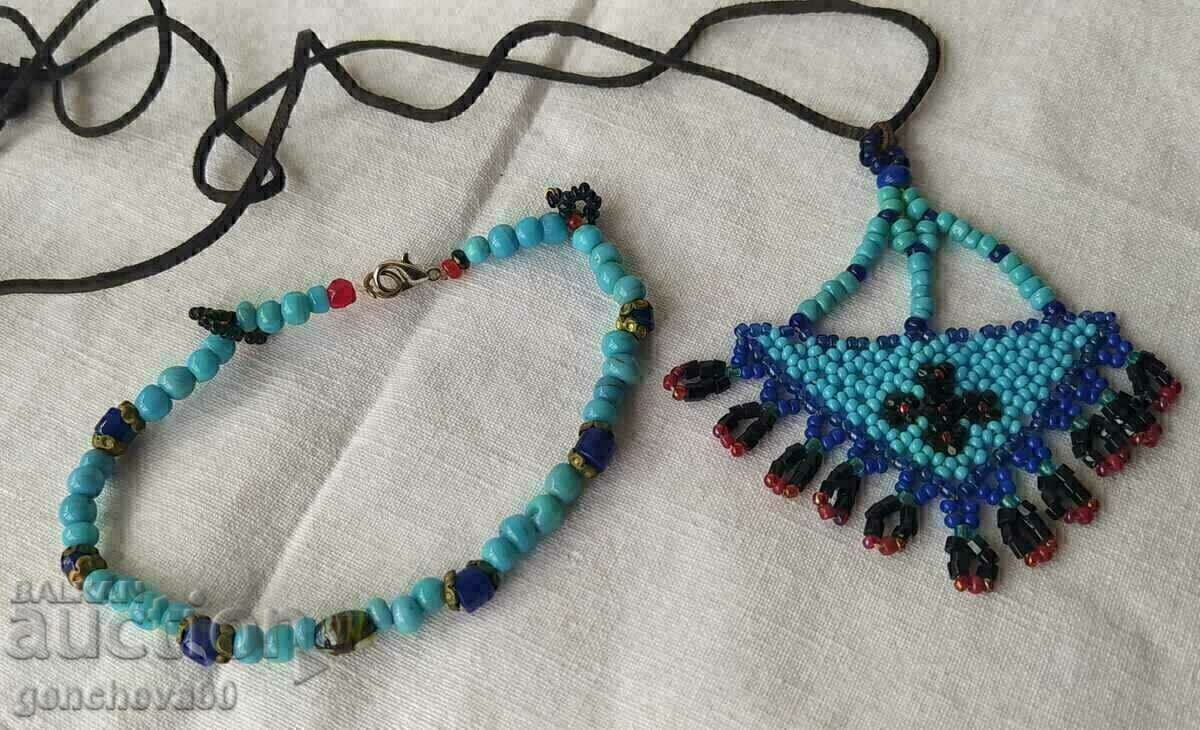 Colier amulet vechi, costum popular și brățară/mărgele de sticlă cu preț € 25.00 | 48.90 BGN