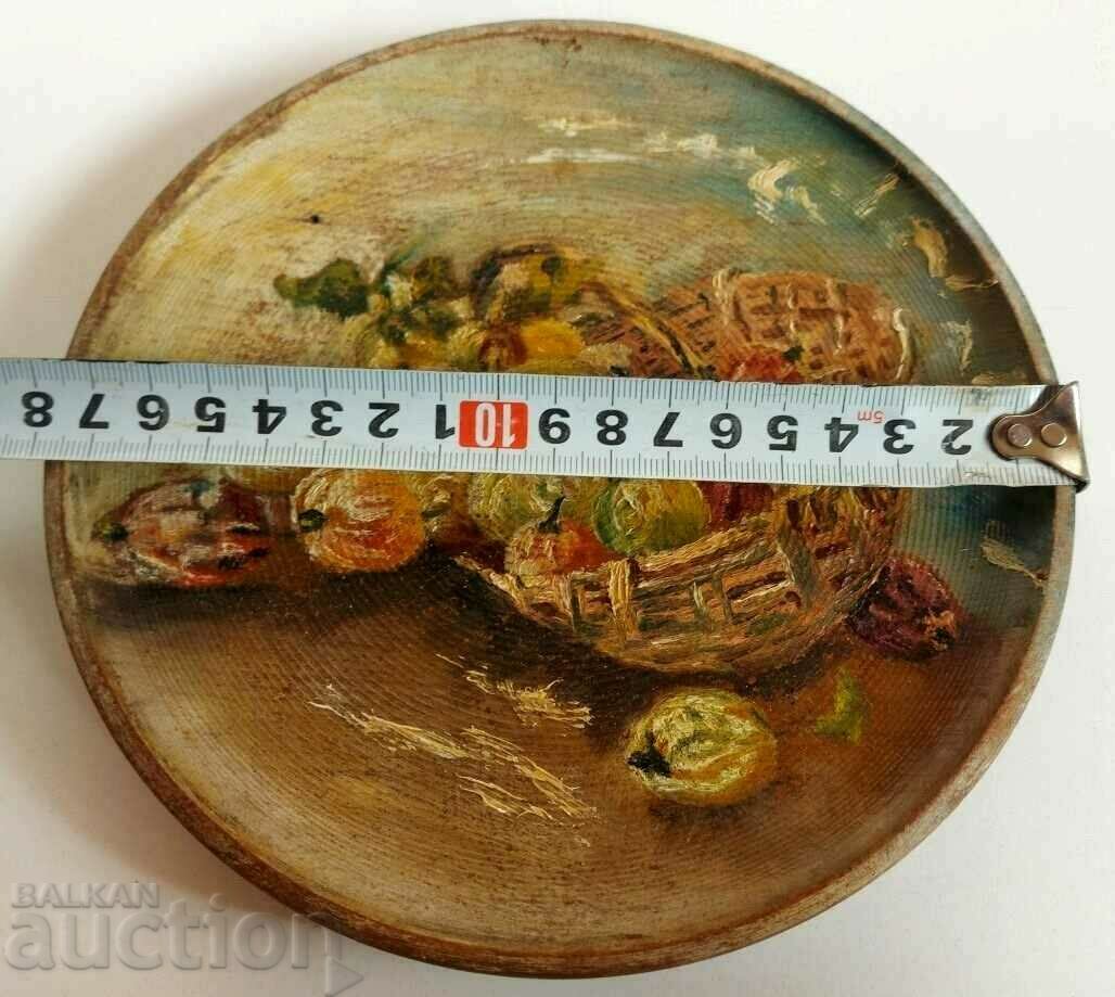 OLD PAINTED WOODEN PLATE TANUR TANURCHE KINGDOM OF BULGARIA with price 59.00 BGN | € 30.17 OLD PAINTED WOODEN PLATE TANUR TANURCHE KINGDOM OF BULGARIA with price 59.00 BGN | € 30.17