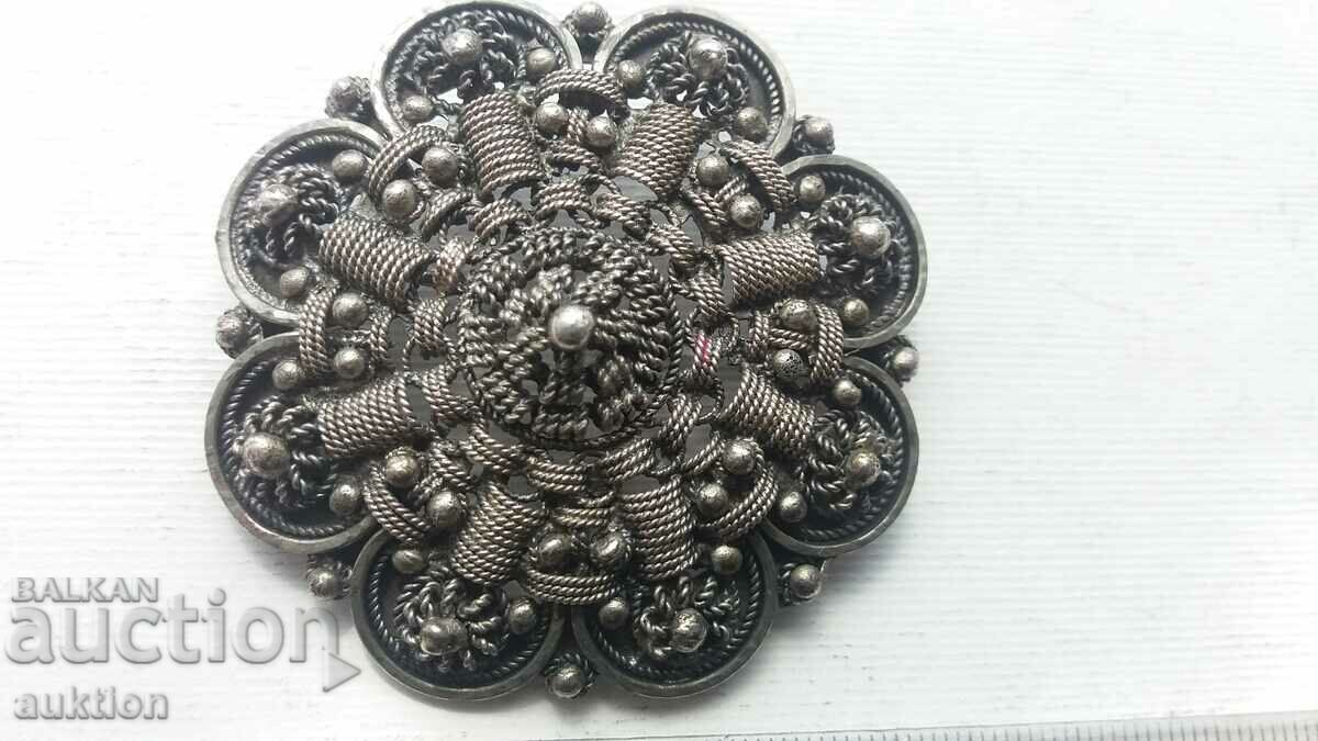 FILIGRED SILVER BROOCH 29 GRAMS 800 PROB - 5 FILIGRED SILVER BROOCH 29 GRAMS 800 PROB - 5