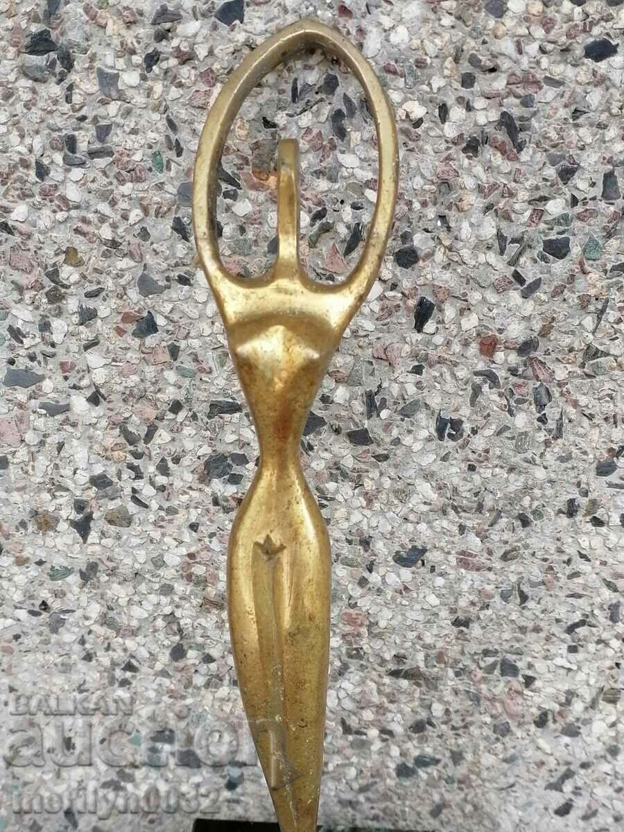 Delivery of Plastic bronze gymnast statuette sculpture 80s NRB Delivery of Plastic bronze gymnast statuette sculpture 80s NRB