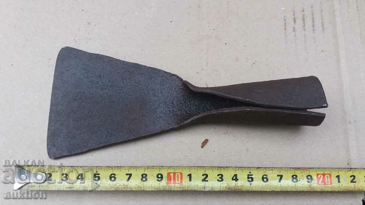 FORGED RENAISSANCE SCRATCH - 5 FORGED RENAISSANCE SCRATCH - 5