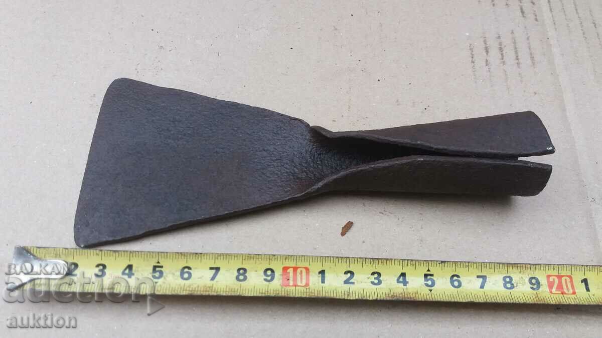 FORGED RENAISSANCE SCRATCH - 6 FORGED RENAISSANCE SCRATCH - 6