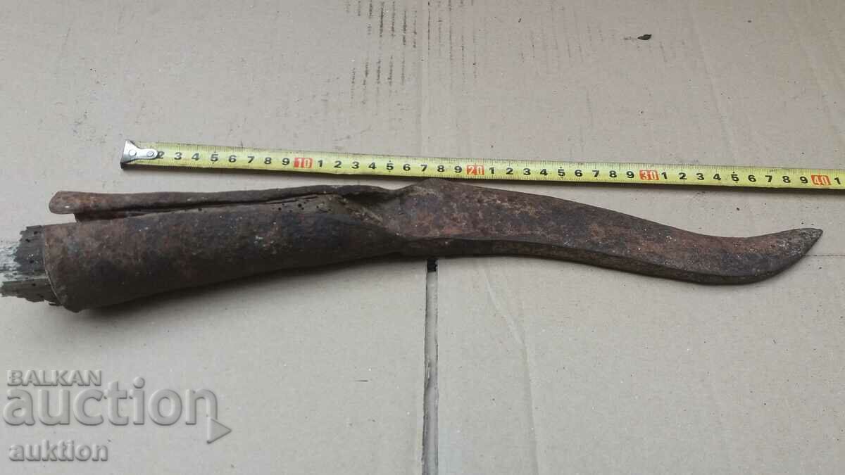 FORGED RENAISSANCE MOWER, TOOL FOR CUTTING BUSHES - 6 FORGED RENAISSANCE MOWER, TOOL FOR CUTTING BUSHES - 6