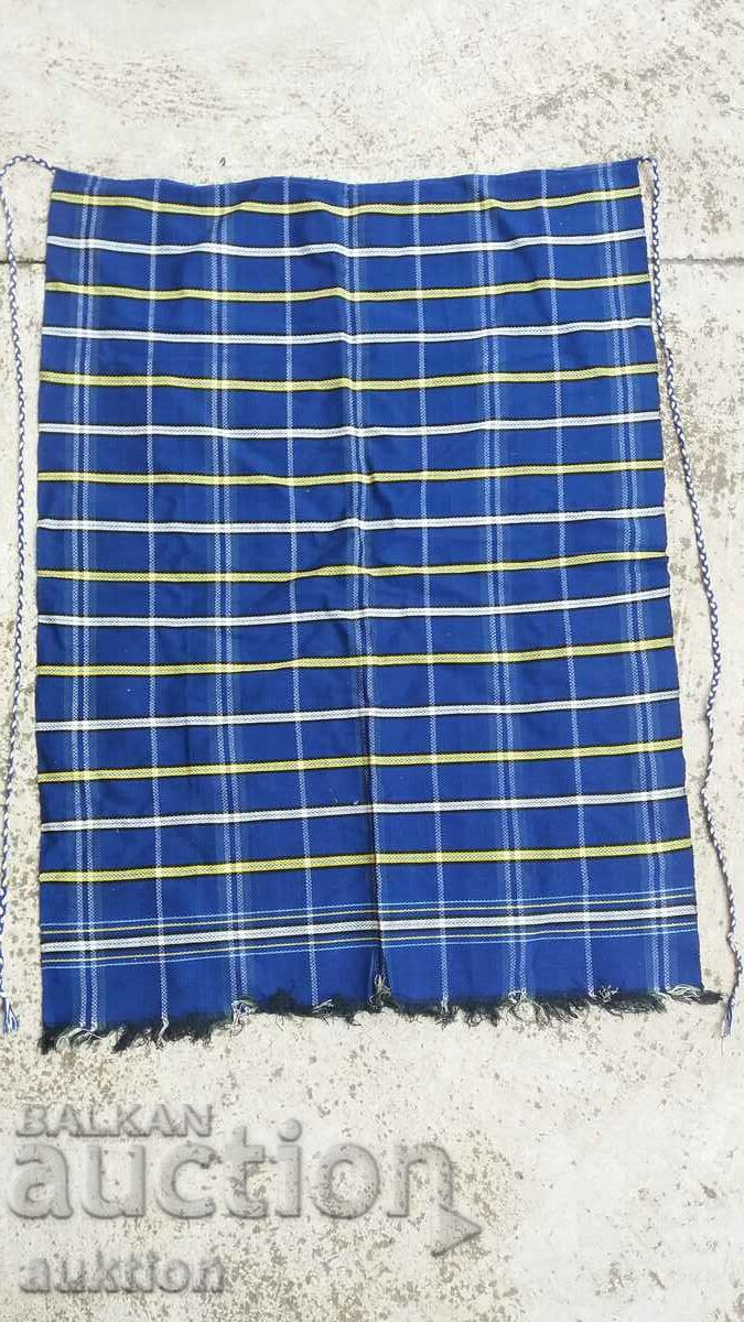 ȘORȚUL DE LÂNĂ RENACESTE cu preț 5.99 BGN | € 3.06 ȘORȚUL DE LÂNĂ RENACESTE cu preț 5.99 BGN | € 3.06