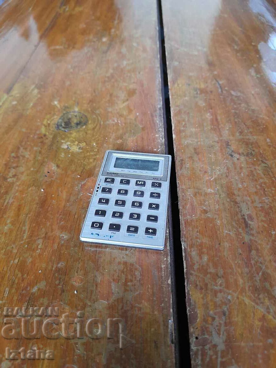 Стар калкулатор Casio MQ-6