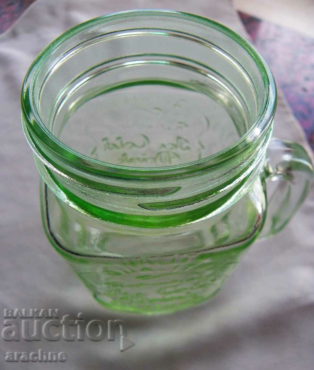 Παράδοση Παλιά βρετανική αυλή Παράδοση Παλιά βρετανική αυλή