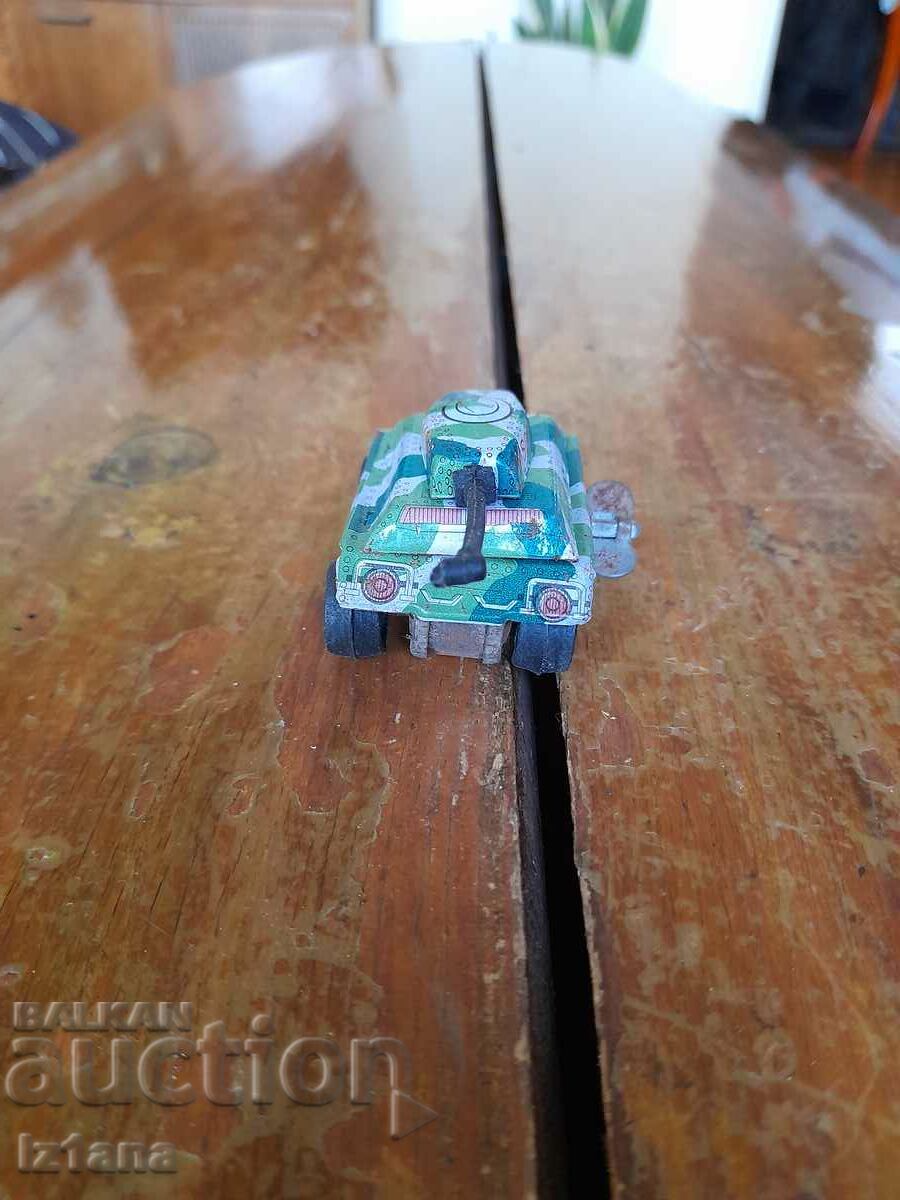 Old cart, tank with price 10.00 BGN | € 5.11 Old cart, tank with price 10.00 BGN | € 5.11