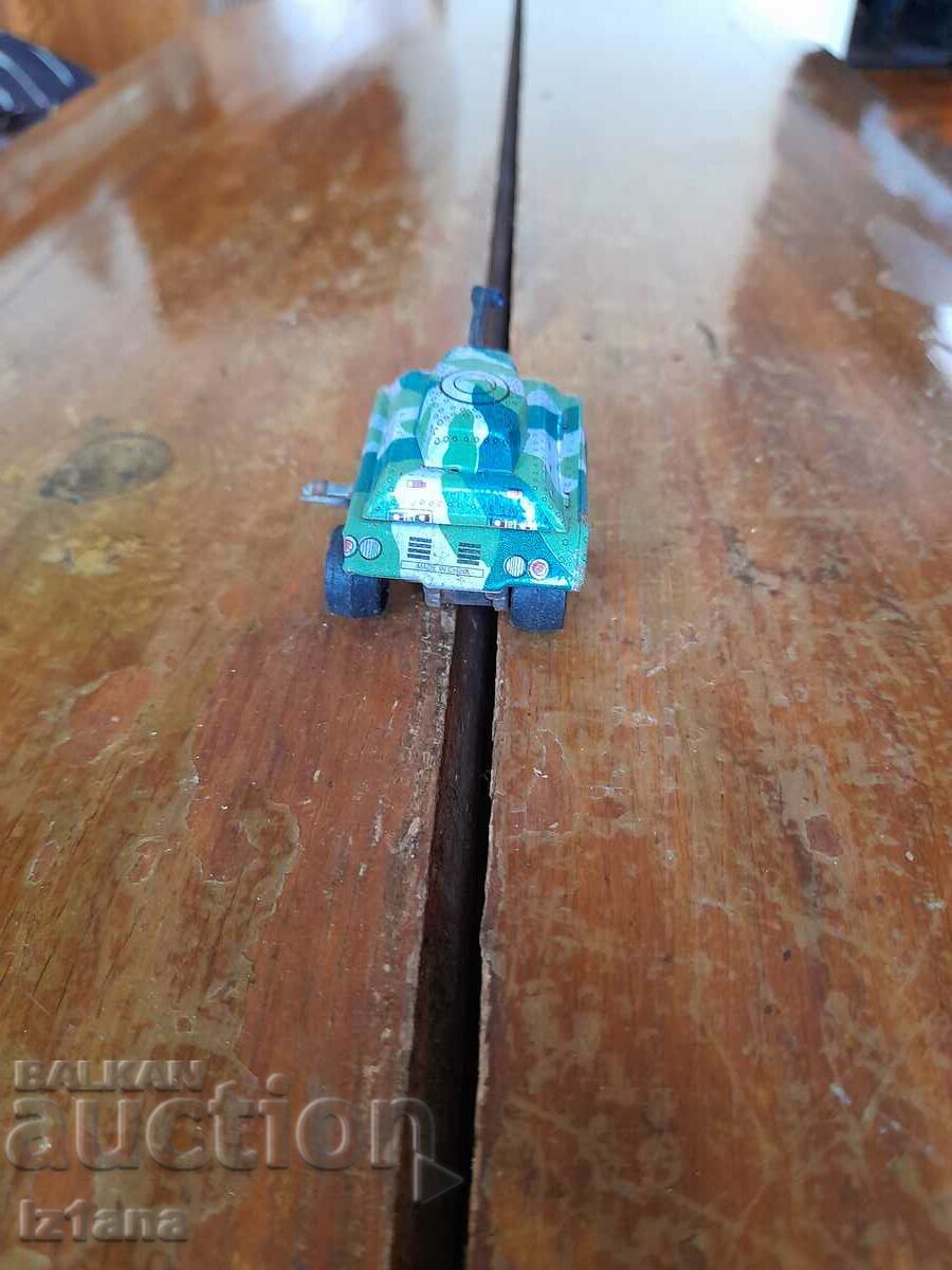 Delivery of Old cart, tank Delivery of Old cart, tank