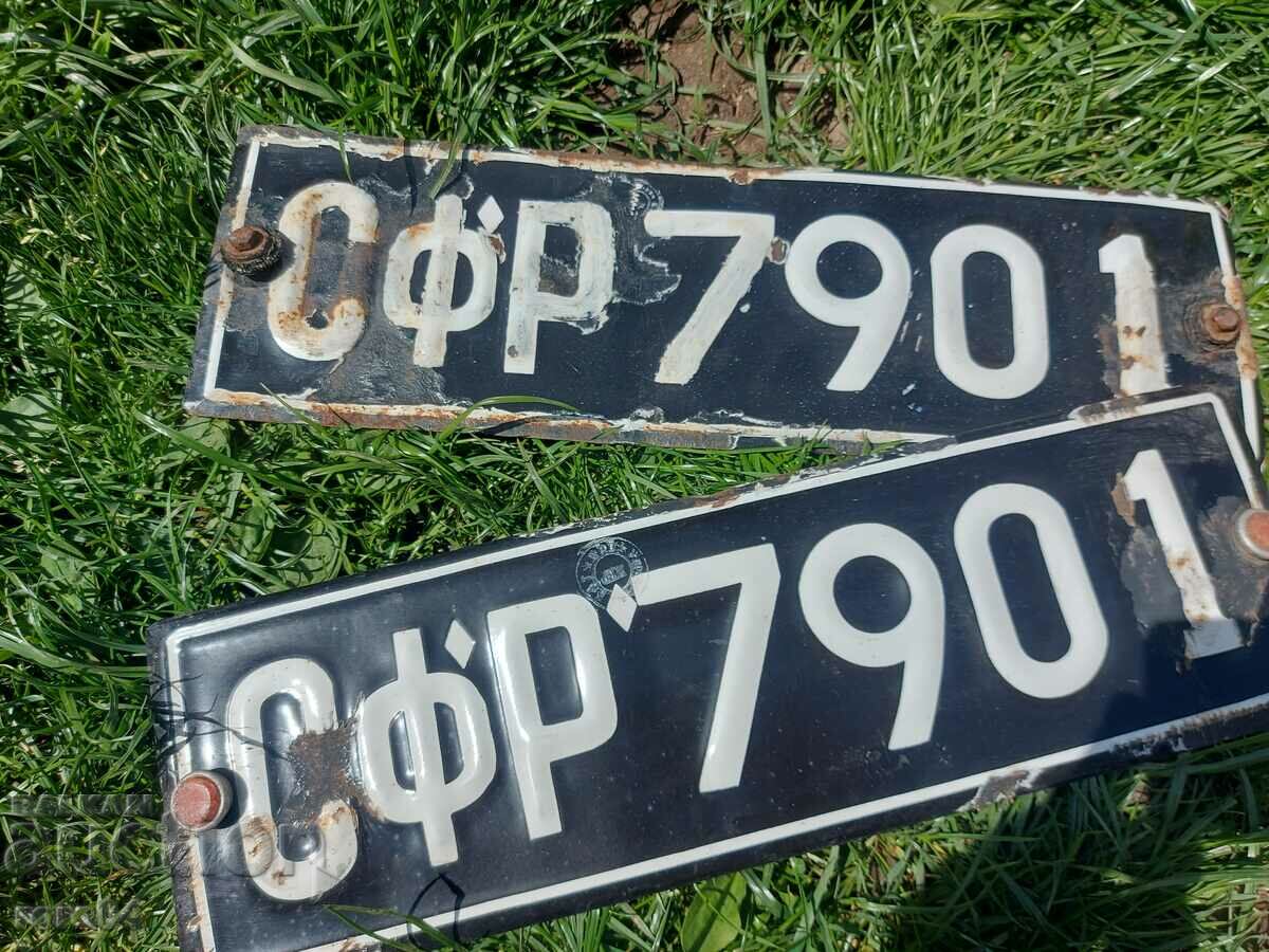 SIGNS - VEHICLES - 6 SIGNS - VEHICLES - 6