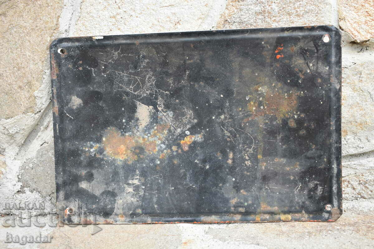 Auction Old enamelled plate Auction Old enamelled plate