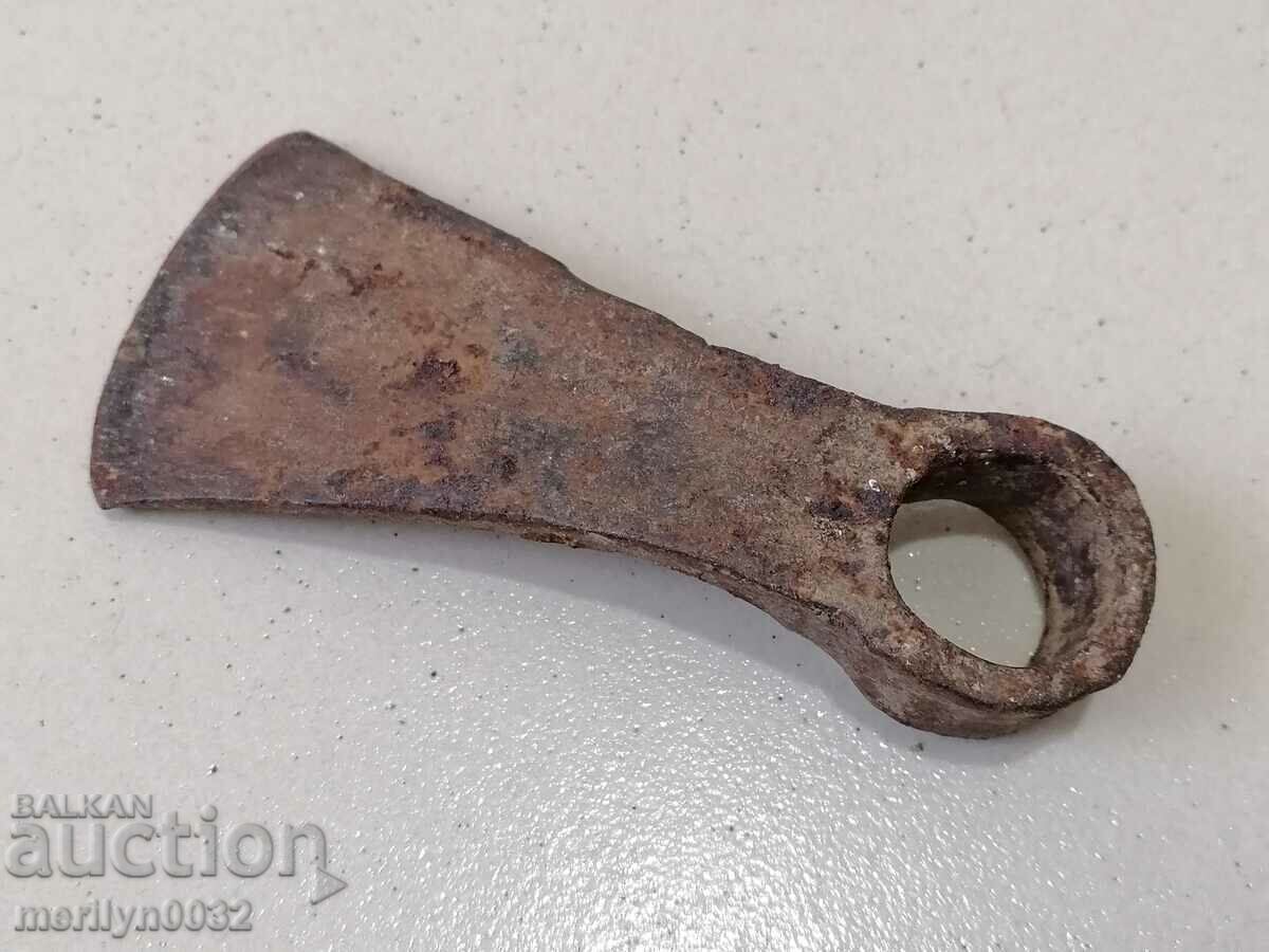 Auction Old tool, agricultural instrument, chapel, wrought iron Auction Old tool, agricultural instrument, chapel, wrought iron