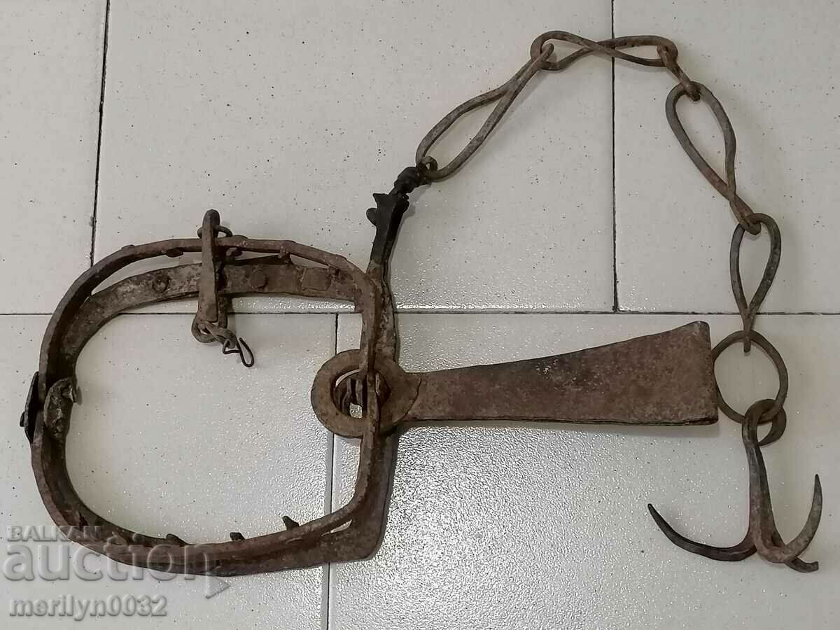 Old hand forged trap, wrought iron - 6 Old hand forged trap, wrought iron - 6