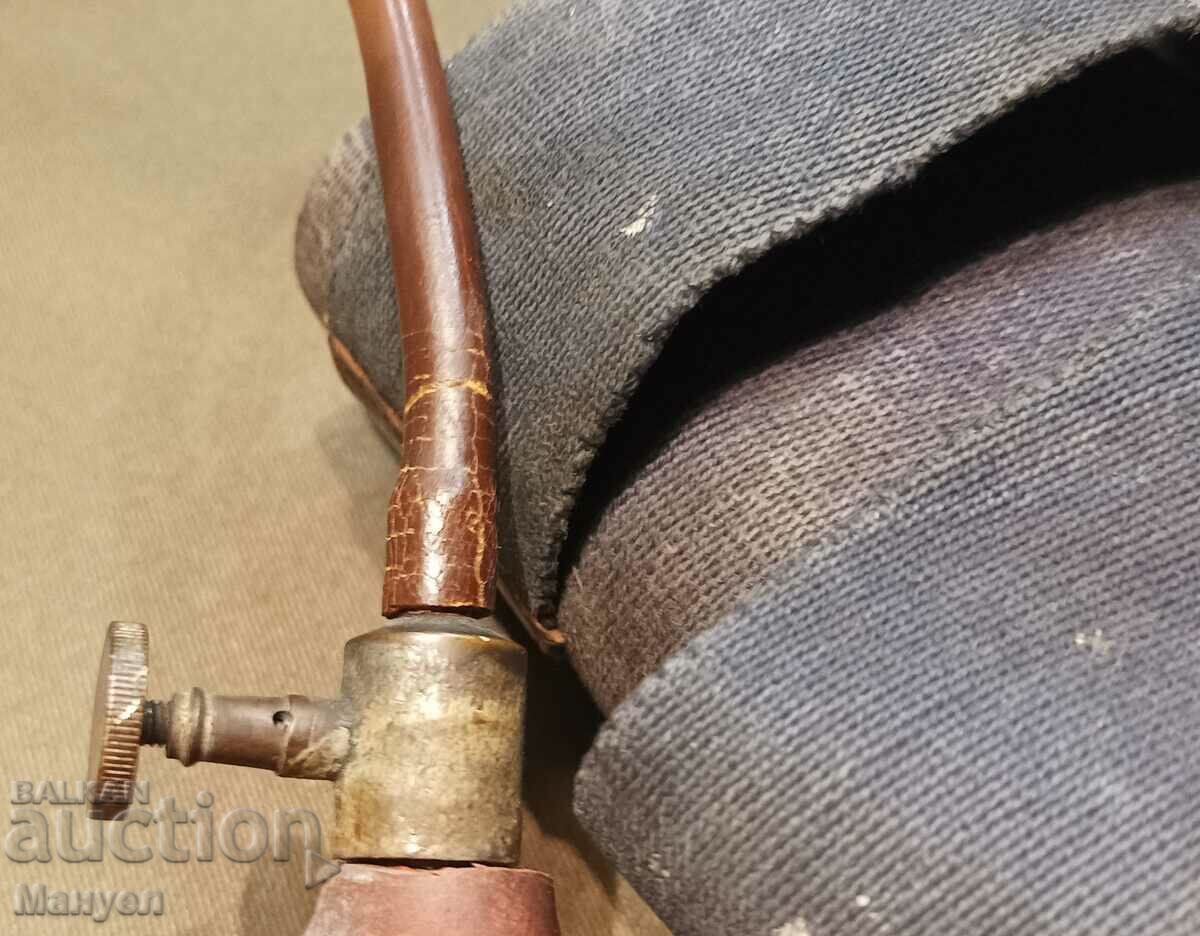 Auction  Old device "Sphygmomanometer", a device for measuring blood pressure