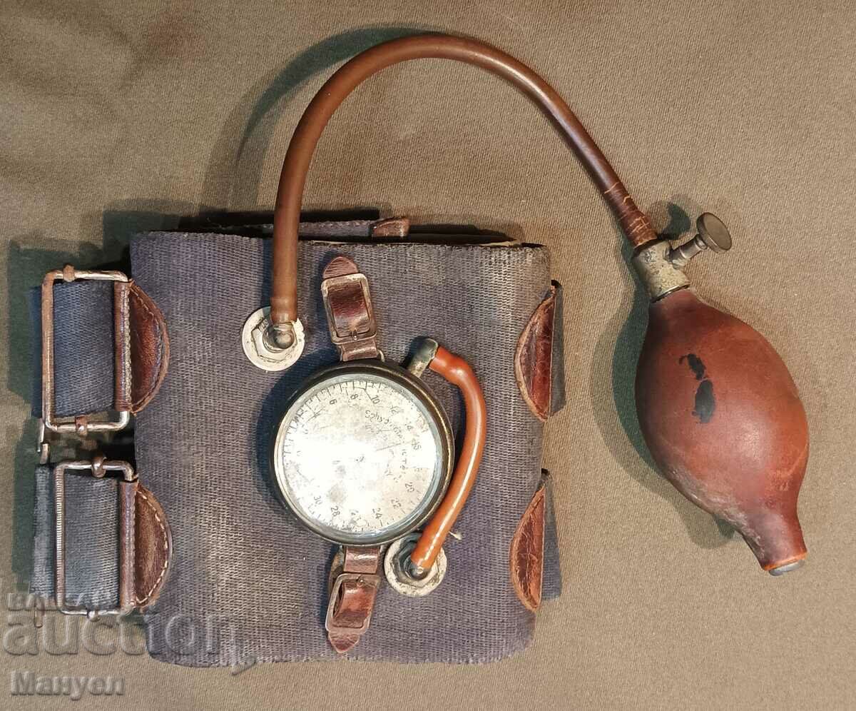 Παλιά συσκευή «Σφυγμομανόμετρο», συσκευή μέτρησης της αρτηριακής πίεσης