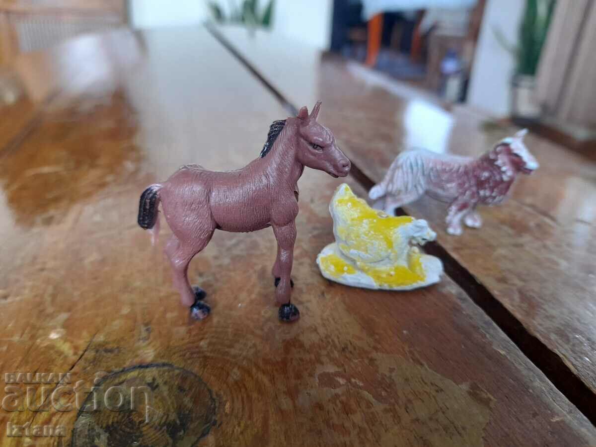 Παλιά ειδώλια, ζώα με τιμή 20.00 BGN | € 10.23 Παλιά ειδώλια, ζώα με τιμή 20.00 BGN | € 10.23