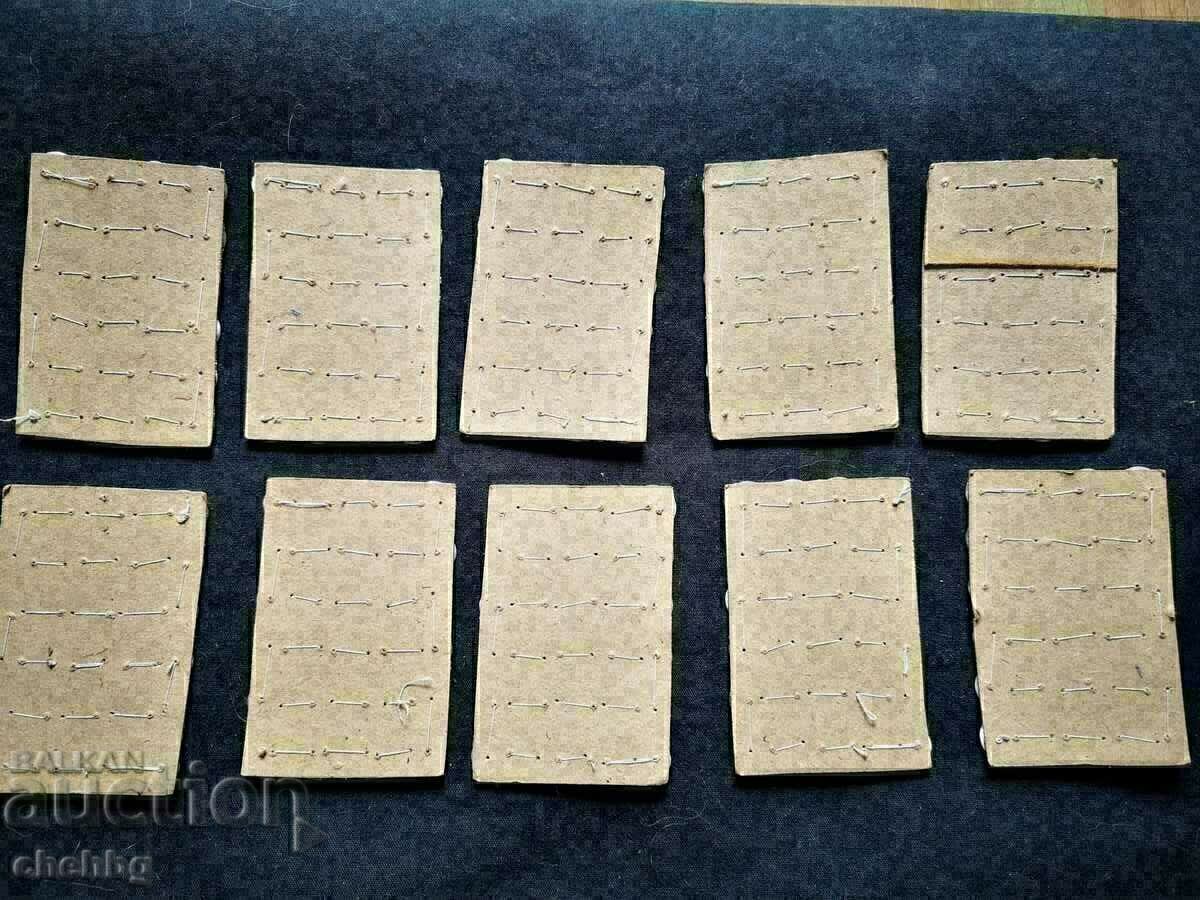 Nasturi vechi de sidef cu preț € 5.11 | 9.99 BGN