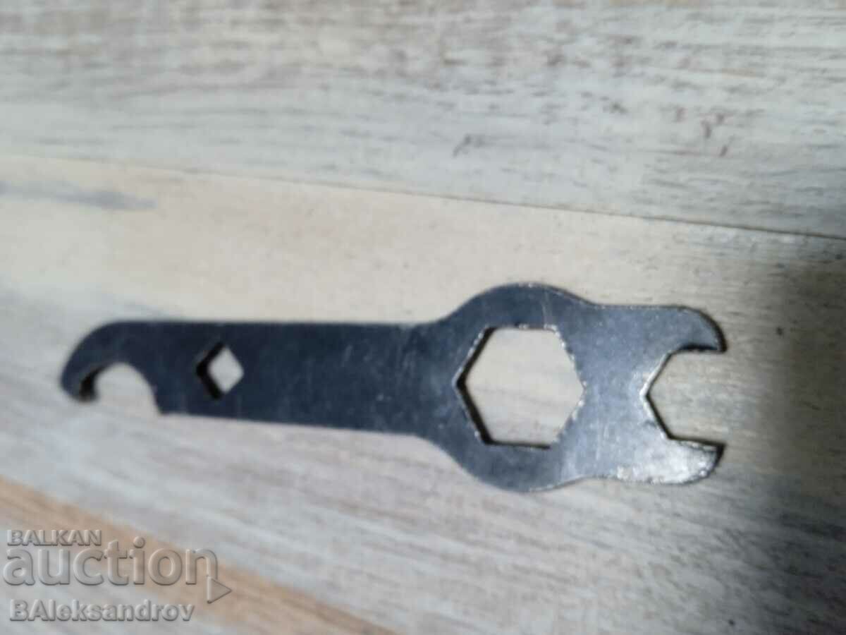 Old bicycle key with price 3.50 BGN | € 1.79 Old bicycle key with price 3.50 BGN | € 1.79