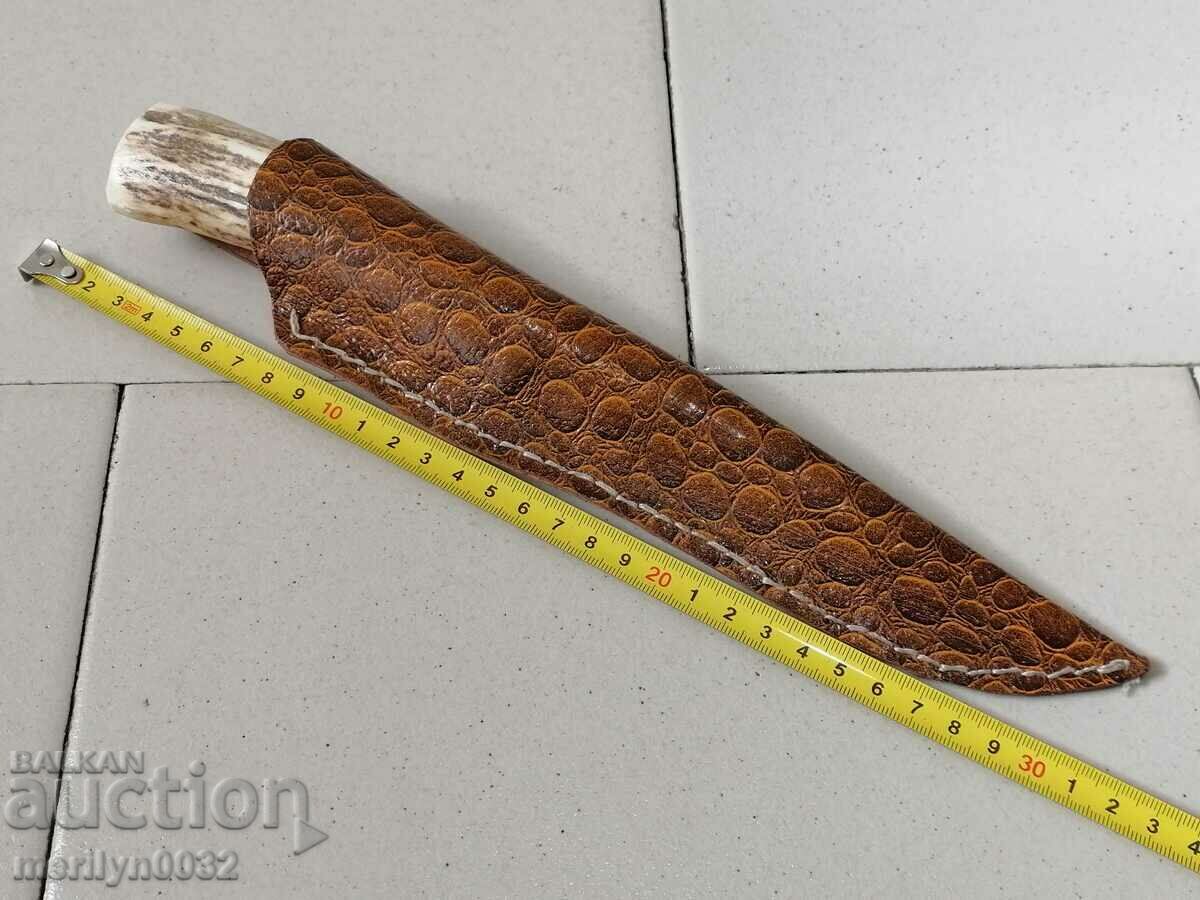 Auction Hunting knife with handle and deer antler handle Auction Hunting knife with handle and deer antler handle