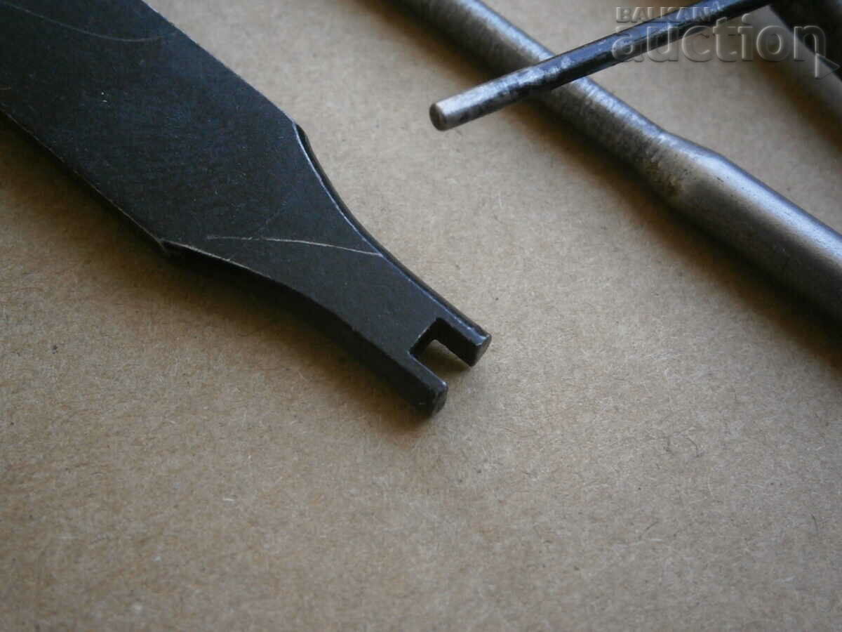 ZIP AKM 74 brush scrubber screwdriver knocker extractor 5.45 - 6 ZIP AKM 74 brush scrubber screwdriver knocker extractor 5.45 - 6