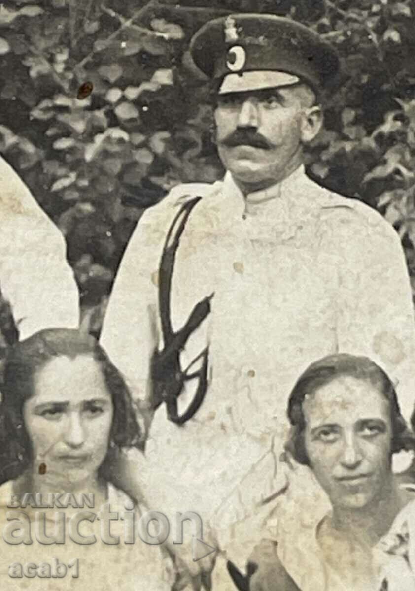 A guard/policeman walks with price 7.99 BGN | € 4.09 A guard/policeman walks with price 7.99 BGN | € 4.09