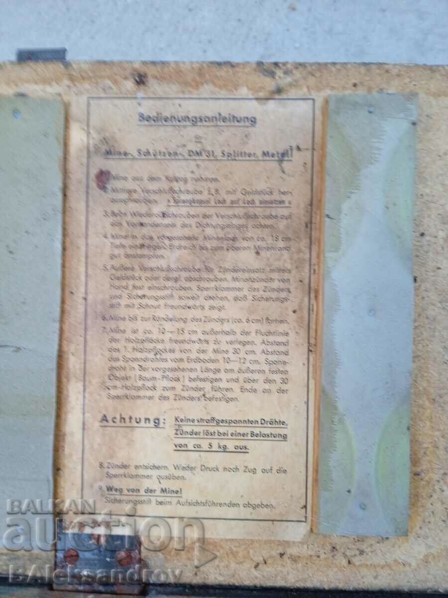 Old German military ammunition chest - 5 Old German military ammunition chest - 5