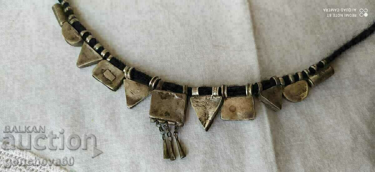 Renaissance silver costume necklace - 5