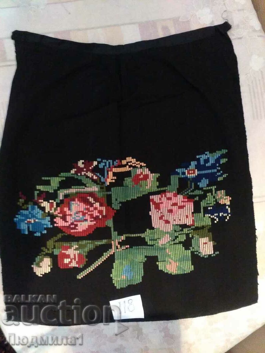 AUTHENTIC OLD APRON AUTHENTIC OLD APRON