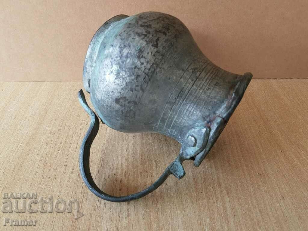 Delivery of Unique Renaissance 19th century Jug menche sahan blue copper bowl Delivery of Unique Renaissance 19th century Jug menche sahan blue copper bowl