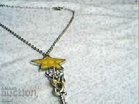 Colier frumos cu cristale Swarovski de la firma Dani N