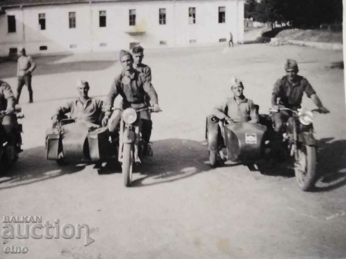 ROYAL PHOTO - soldier, Uniform, MOTORCYCLE with price 20.00 BGN | € 10.23 ROYAL PHOTO - soldier, Uniform, MOTORCYCLE with price 20.00 BGN | € 10.23