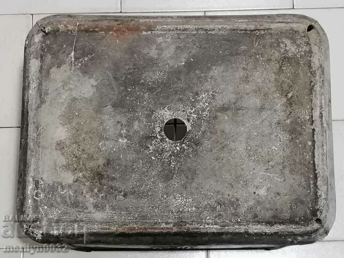 Case for bottles of oil 50-60 years NRB cassette - 6 Case for bottles of oil 50-60 years NRB cassette - 6