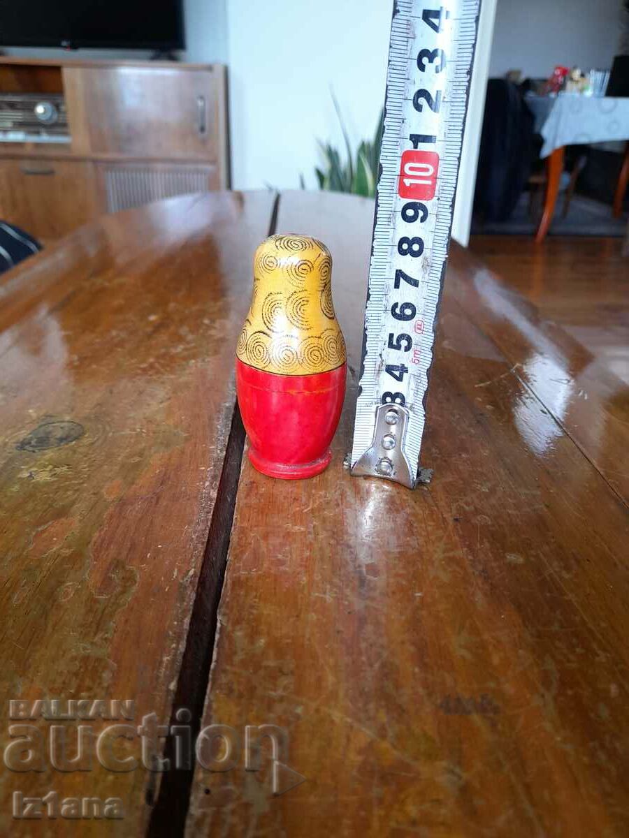 Old Matryoshka, matryoshka dolls with price 30.00 BGN | € 15.34
