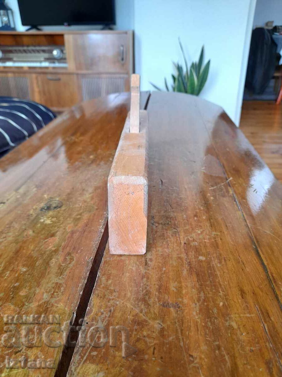 Old carpentry grater with price 32.00 BGN | € 16.36 Old carpentry grater with price 32.00 BGN | € 16.36