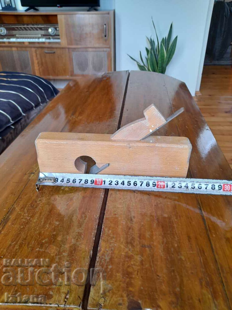 Auction Old carpentry grater Auction Old carpentry grater