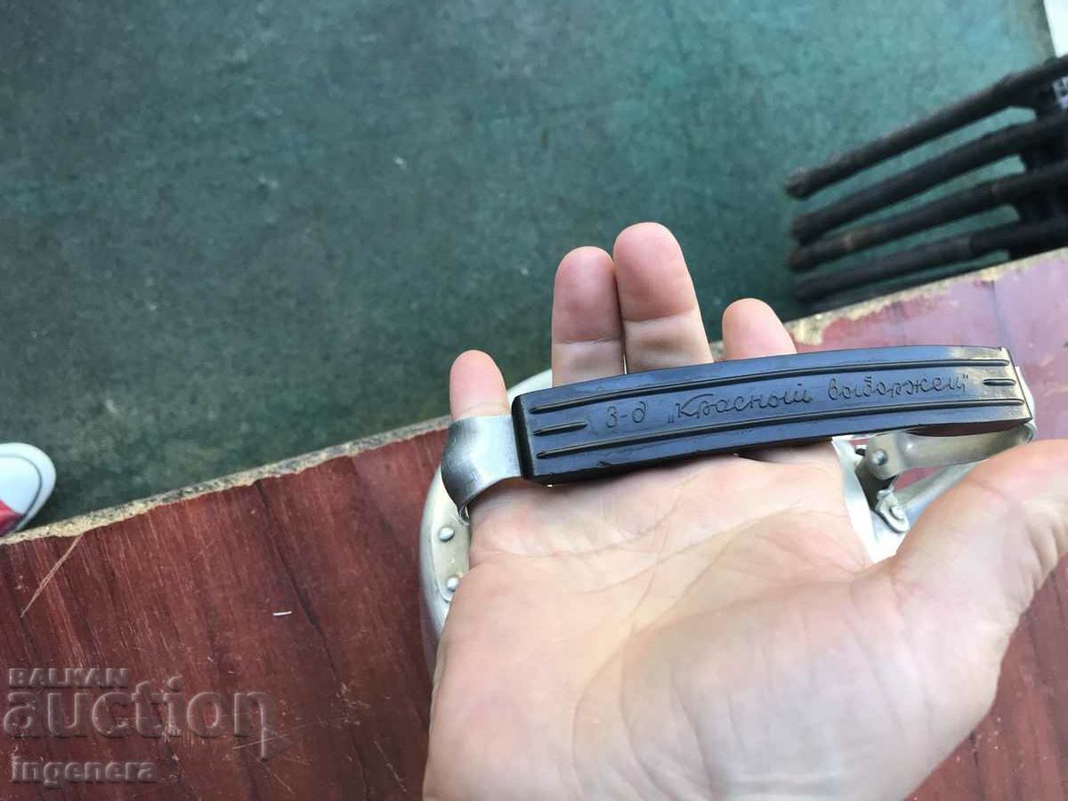 KETTLE METAL ALUMINUM OLD AND USED HEALTHY - USSR - 7