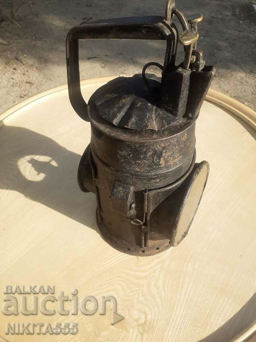 Vechi semnalizare pe gaz LANTERNA FERROVIARĂ cu preț 250.00 BGN | € 127.82