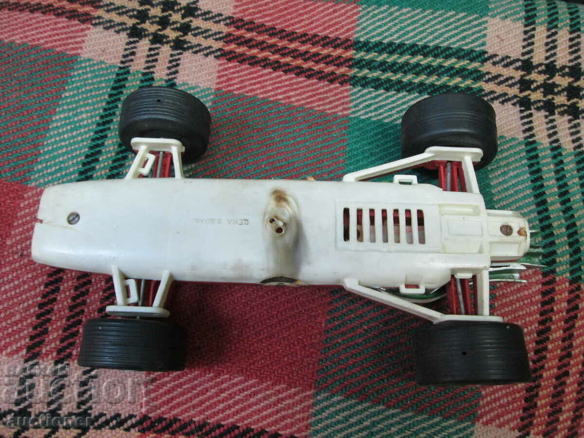 LARGE RACING CAR RALLY SOCCER TOY - 5 LARGE RACING CAR RALLY SOCCER TOY - 5