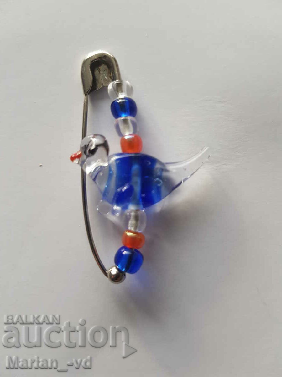 Mini glass bird on a safety pin - 5 Mini glass bird on a safety pin - 5