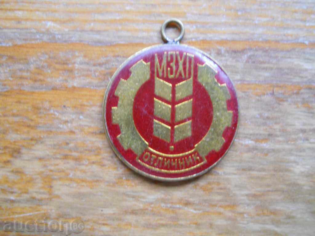 badge "MZHP - Excellent"