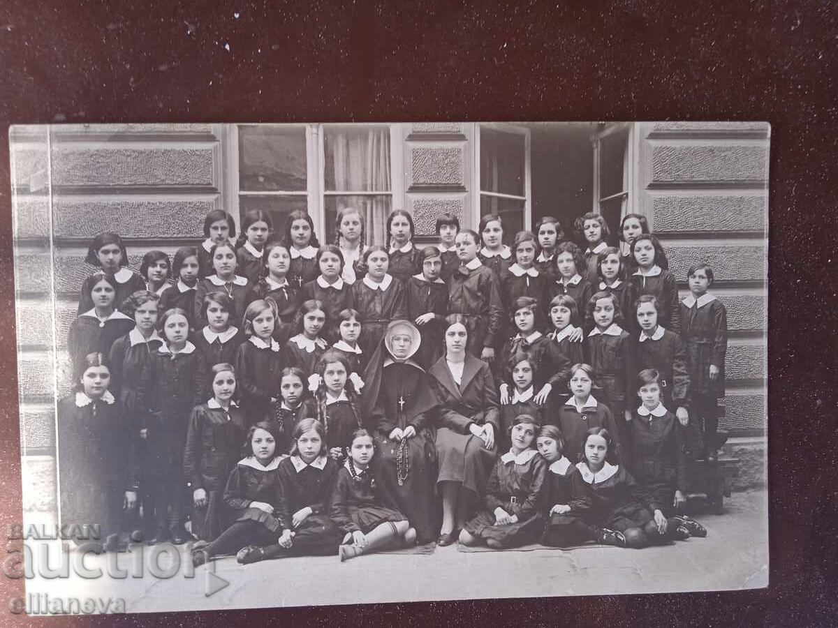 πρώτη ιδιωτική Καθολική κοπέλα 1931 Σόφια