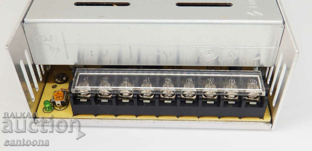 Δημοπρασία Τροφοδοτικό για κάμερες 12V / 30 A / 360W, με ποτενσιόμετρο