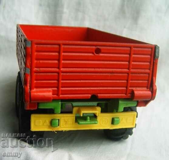 Delivery of Metal trailer SIKU #2415, Germany