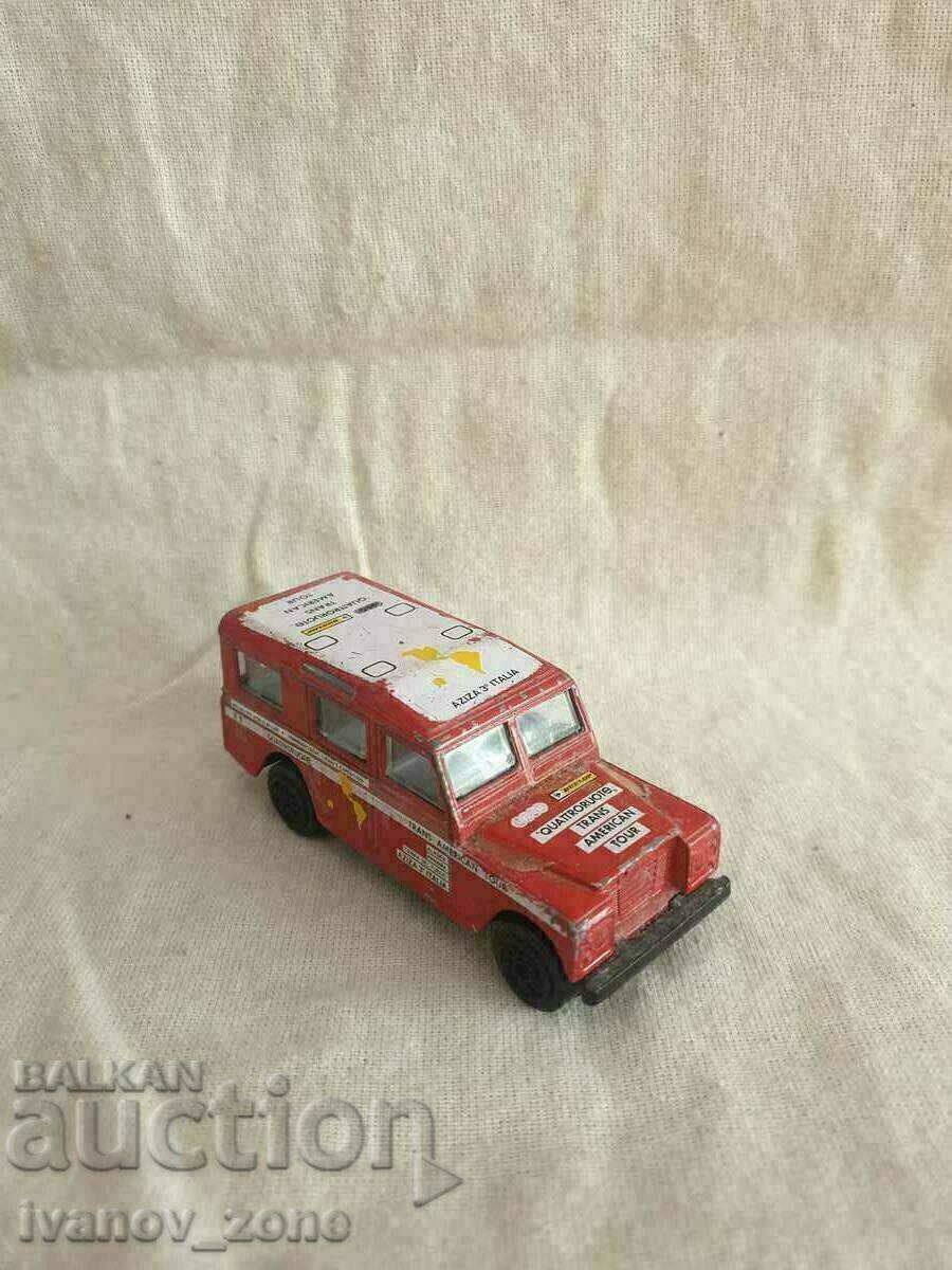 Land Rover 1/47 toy car – Burago Italy. with price 15.00 BGN | € 7.67 Land Rover 1/47 toy car – Burago Italy. with price 15.00 BGN | € 7.67