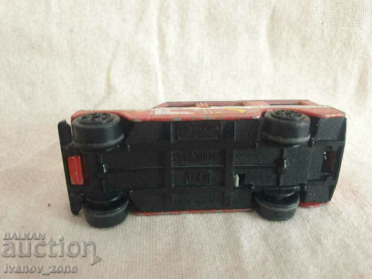 Land Rover 1/47 toy car – Burago Italy. - 5 Land Rover 1/47 toy car – Burago Italy. - 5